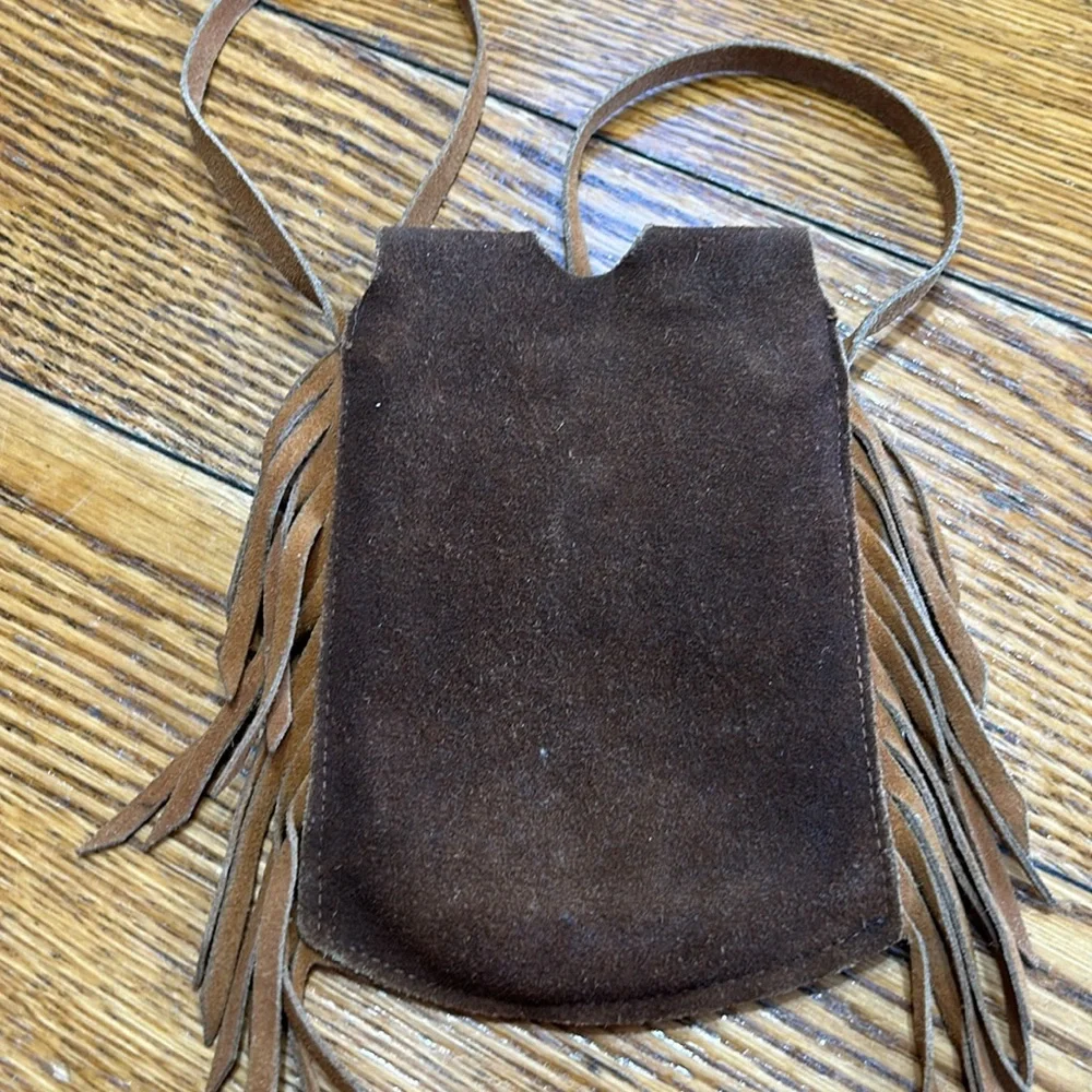 Vintage leather pouch w/fringe. Snap close. Grand Canyon Park souvenir pouch.
